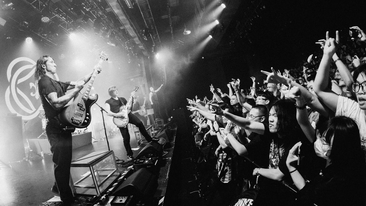 A hipszterek kedvenc black metal zenekara hat év után ismét Magyarországon