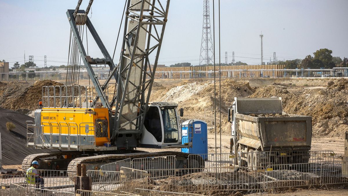 A KSH adatai alapján a folyamatban lévő beruházások ellensúlyozzák a helyzetet. A kép illusztráció. / Forrás: Fotó: Mártonfai Dénes