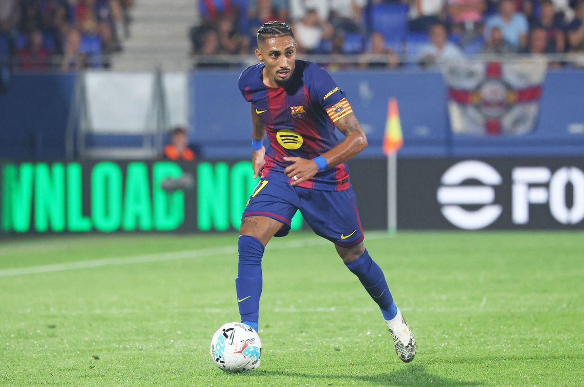 Raphinha csereként is két gólt szerzett a Barcelona Valencia elleni meccsén, Hansi Flick is beszélt róla