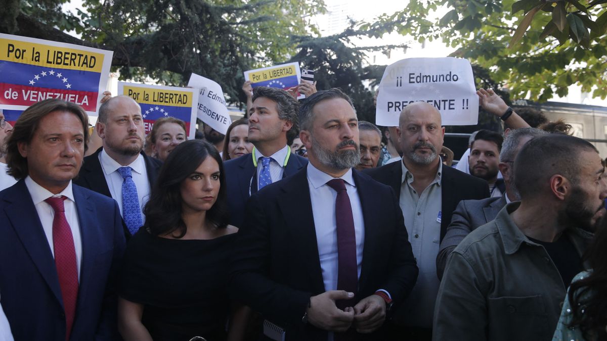 Spanyolország lassan jobbra fordul