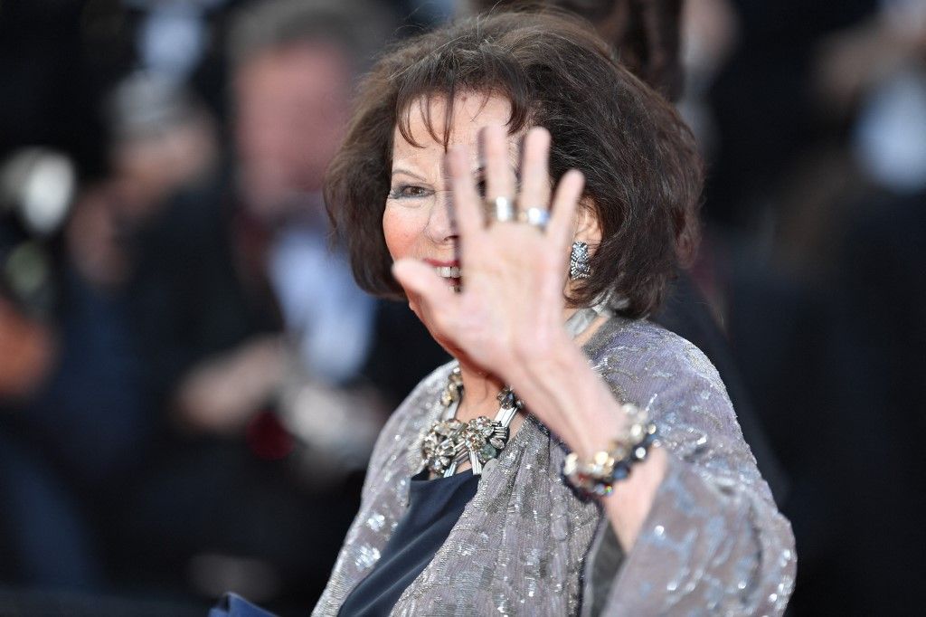 CANNES, FRANCE - MAY 13: Italian actress Claudia Cardinale arrives for the screening of the film 'Sink Or Swim (Le Grand Bain)' at the 71st Cannes Film Festival, France on May 13, 2018. Mustafa Yalcin / Anadolu Agency (Photo by MUSTAFA YALCIN / ANADOLU AGENCY / Anadolu via AFP)