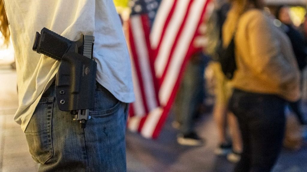 Charlie Kirk halála: az FBI közzétette az első részleteket a gyanúsítottról, miután megtalálták a fegyvert