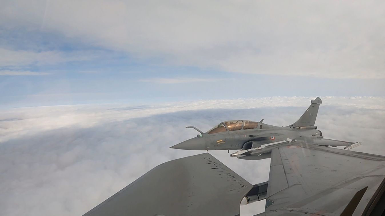 Francia Rafale vadászgép a NATO Keleti Őrszem műveletében, a lengyel légtérben végrehajtott gyakorlat során.