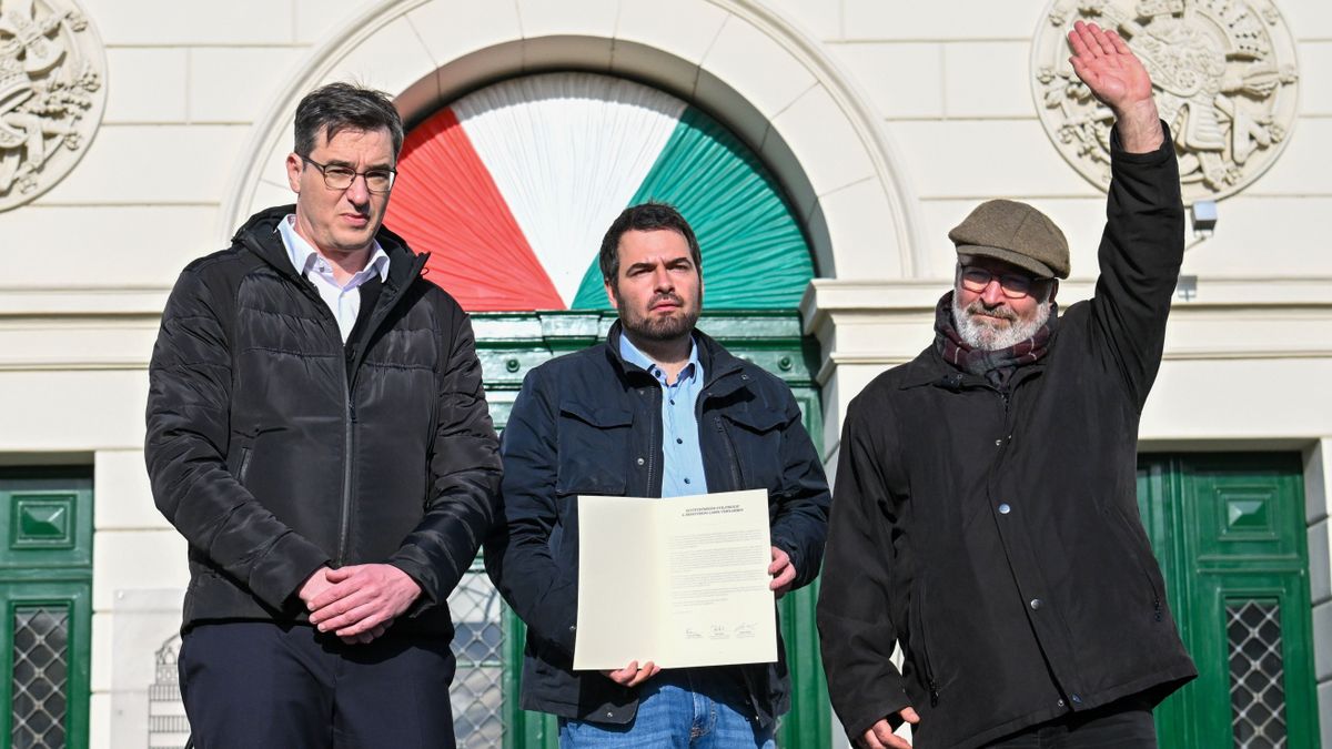Haveri alapon, három milliót szavaztak meg egy Soros-szervezetnek Pikóék