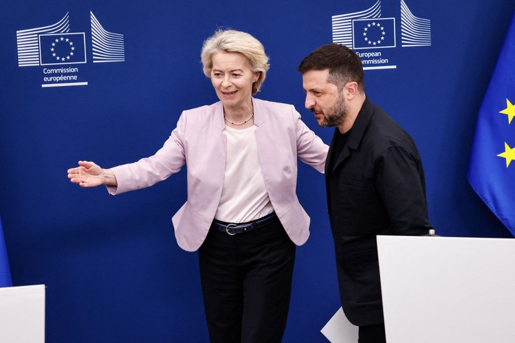 Von der Leyen háborús kampányt hirdet, katonák Ukrajnába küldéséről beszél, miközben az Európai Bizottságnak erre semmilyen hatásköre nincs