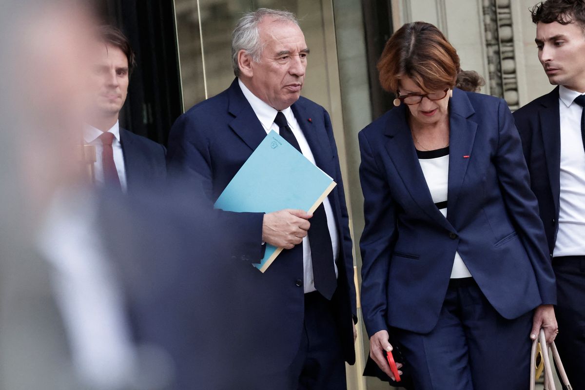 Francois Bayrou mindössze kilenc hónap hivatalban töltött idő után bukott meg