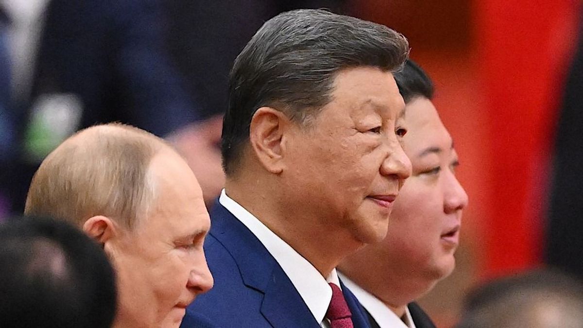Kína: Hszi Csin-ping, Vlagyimir Putyin és Kim Dzsong Un közösen üzentek a Nyugatnak