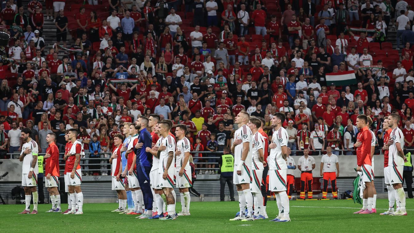 Van ok a szomorúságra. A magyar válogatott 3-2-re kikapott Portugáliától, ráadásul sárga lapok miatt elvesztette Varga Barnabást (a kép jobb szélén)