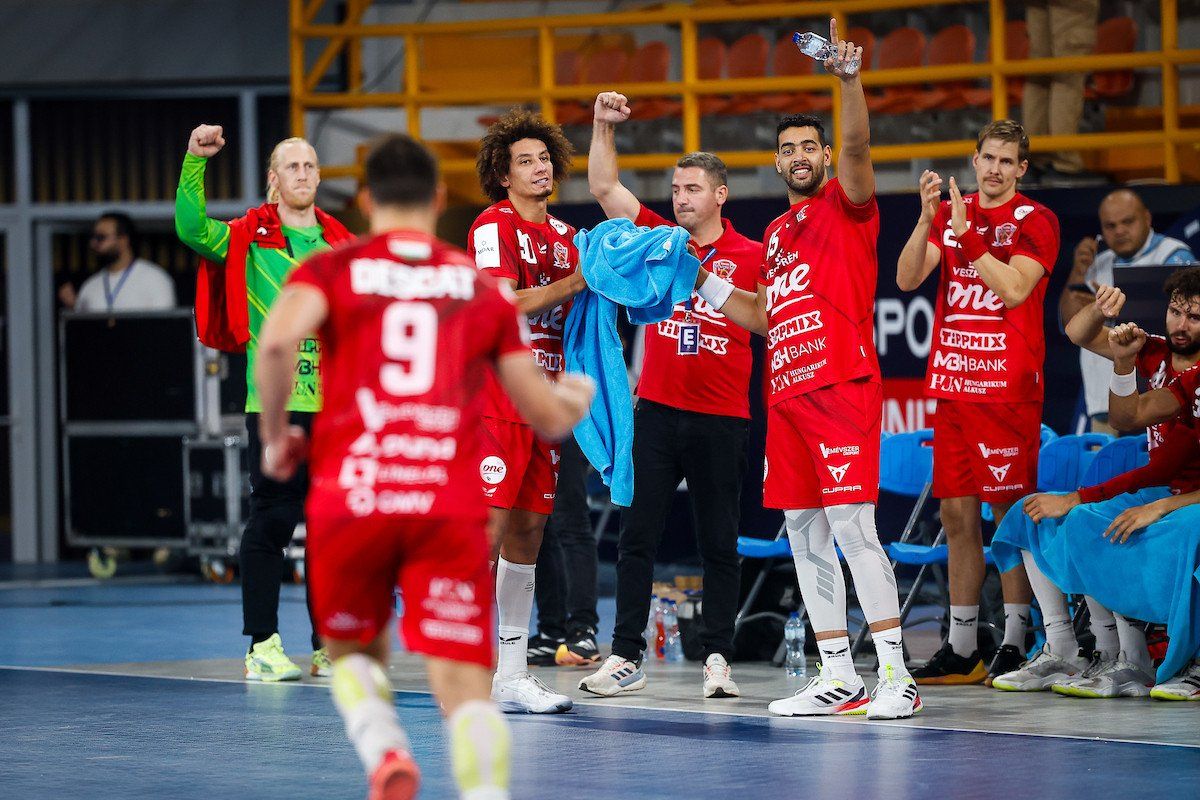 Az utolsó percekig kiélezett mérkőzés végén a Veszprém örülhetett a döntőbe jutásnak 