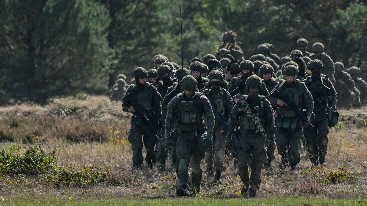 Éveket késett a NATO a drónfenyegetés kezelésében + videó