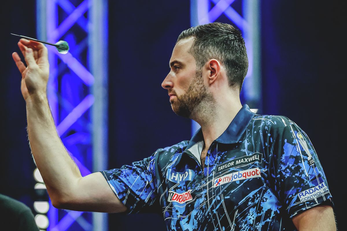 Luke Humphries a darts European Championship végén is megőrizné a világelsőségét, de alighanem ehhez a negyeddöntőben Luke Littlert kéne legyőznie