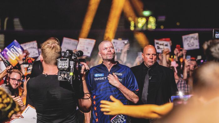 Elkezdődött a háromnapos darts-őrület az MVM Dome-ban