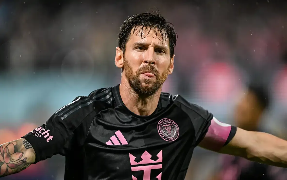 Messi ismét pazarul játszott, két gólt szerzett és adott egy gólpasszt a New York City elleni meccsen