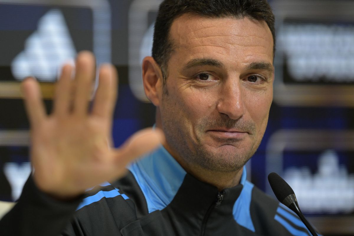 Lionel Scaoni érzelmesen beszélt Messi búcsújáról