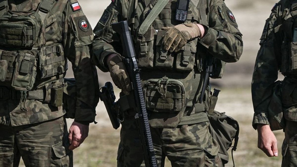 Lengyelország így készül egy biztonsági válsághelyzetre