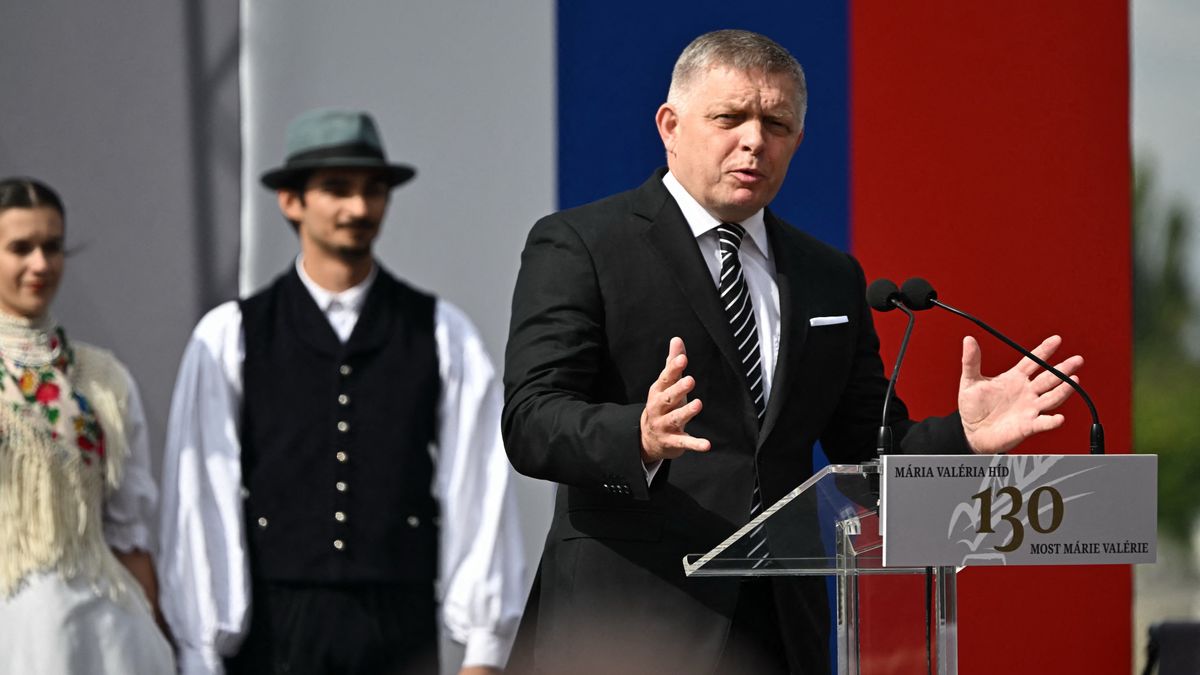 Robert Fico beszédével kiállt Magyarország mellett