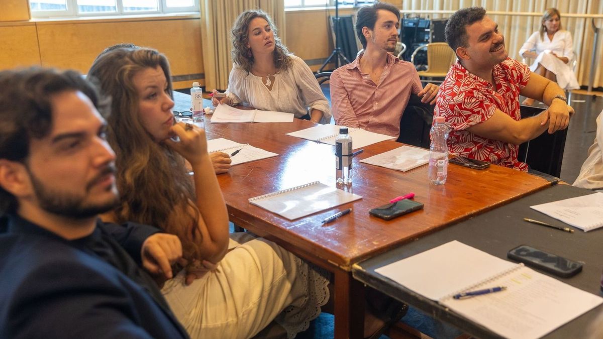 Amikor az átok beteljesül, és nem átvitt értelemben repülnek ki a gyerekek a családi fészekből