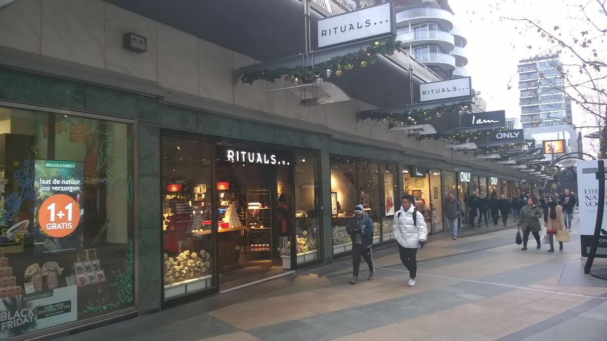 Konkurenciát kapott a Rossmann és a dm, új drogérialánc érkezett hazánkba