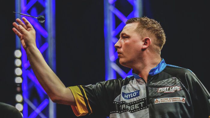 Darts 2. nap, Chris Dobey