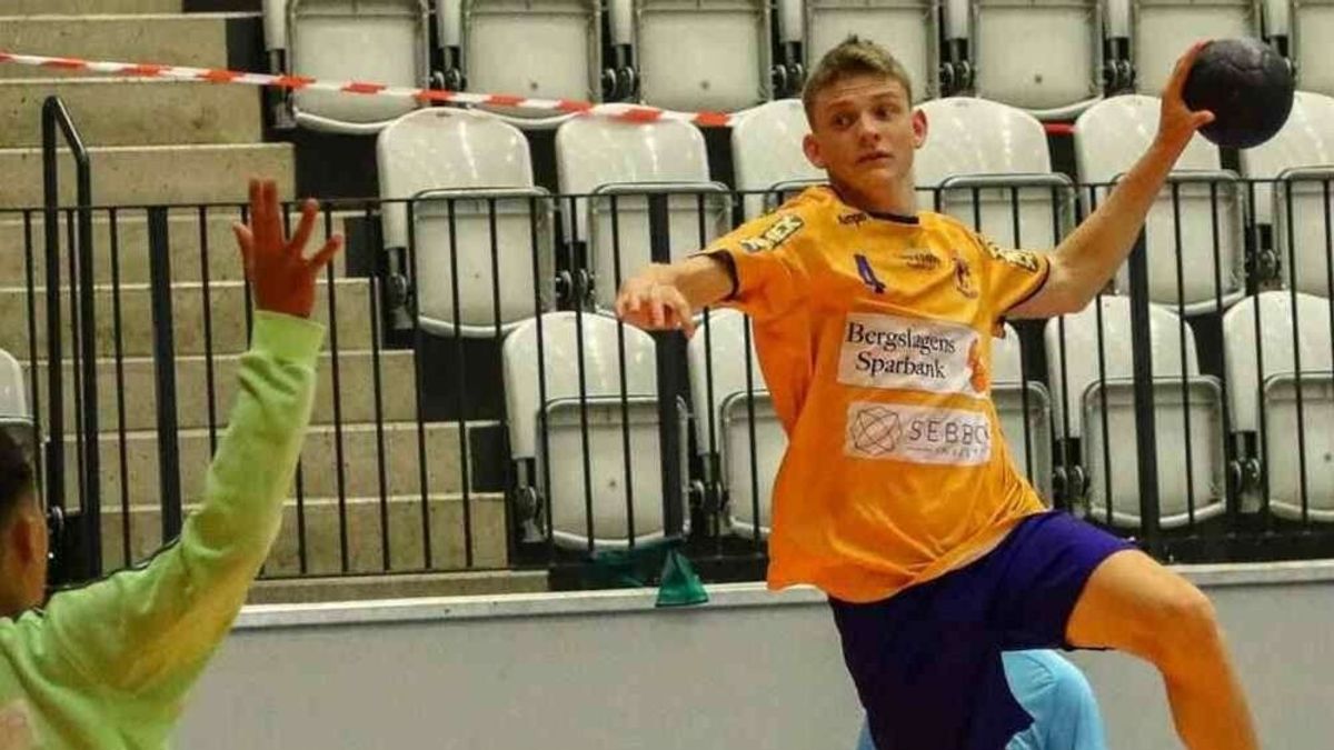 Abbahagyta a kézilabdát, bébicsősz lett, most a BL-címvédő ellen játszhat