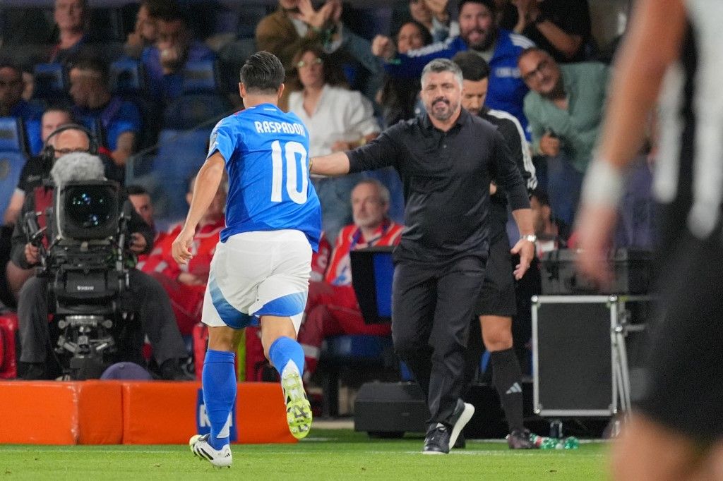 Giacomo Raspadori celebrates his goal with Gennaro Gattuso during the FIFA World Cup 2026 Qualifiers, Group I football match between Italy and Estonia in Bergamo, Italy, on September 5, 2025, at Gewiss Stadium. (Photo by Luca Rossini/NurPhoto) (Photo by Luca Rossini / NurPhoto via AFP)