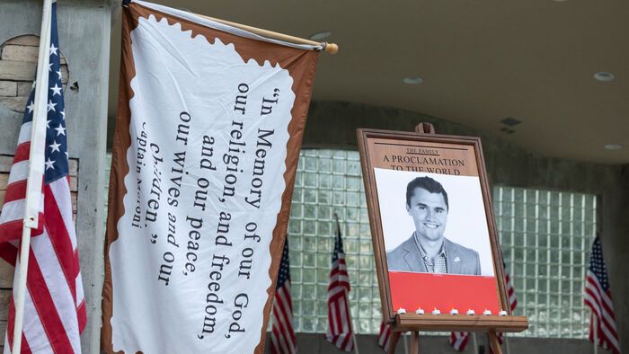 Charlie Kirk megemlékezés, gyertyagyújtás