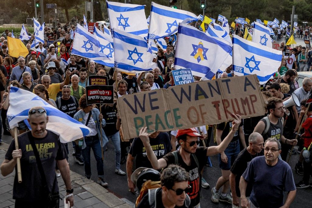 A túszok családjai számítanak Trump segítségére