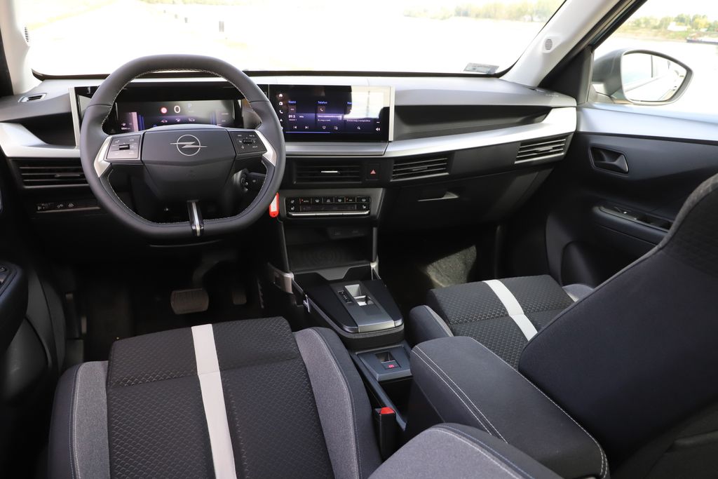 Opel Frontera Hybrid teszt