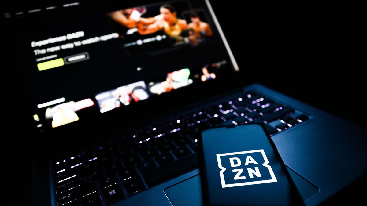A DAZN sportstreaming platform operatív igazgatója örült annak, hogy felszámolták a sportkalózoldalakat. 