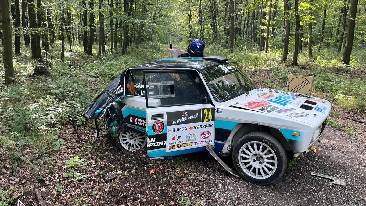 Súlyos baleset történt a Győr Rally második napján + fotók