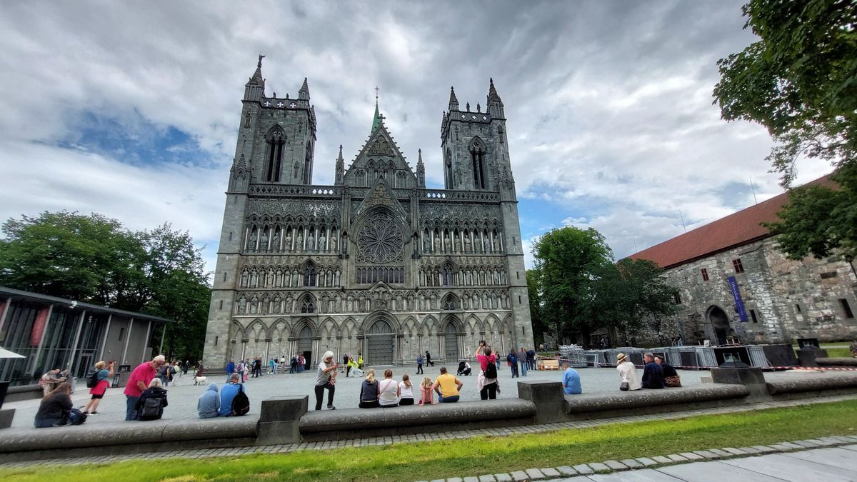 Elveszett a szent király teste
