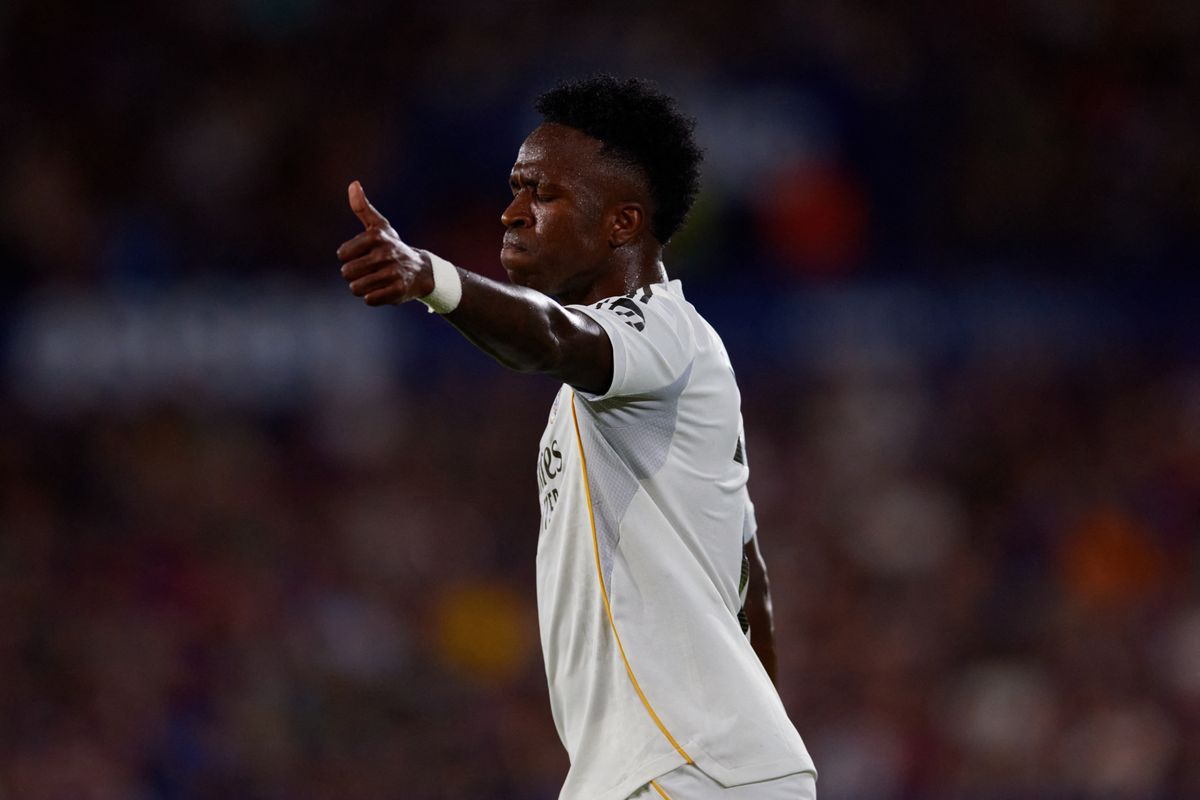 Vinícius Júnior elégedett lehet, Xabi Alonso végre nem cserélte le
