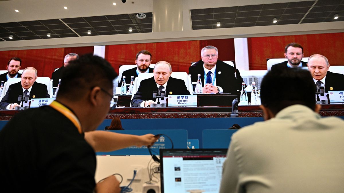 Putyin szerint a Nyugat felelős az ukrajnai helyzetért