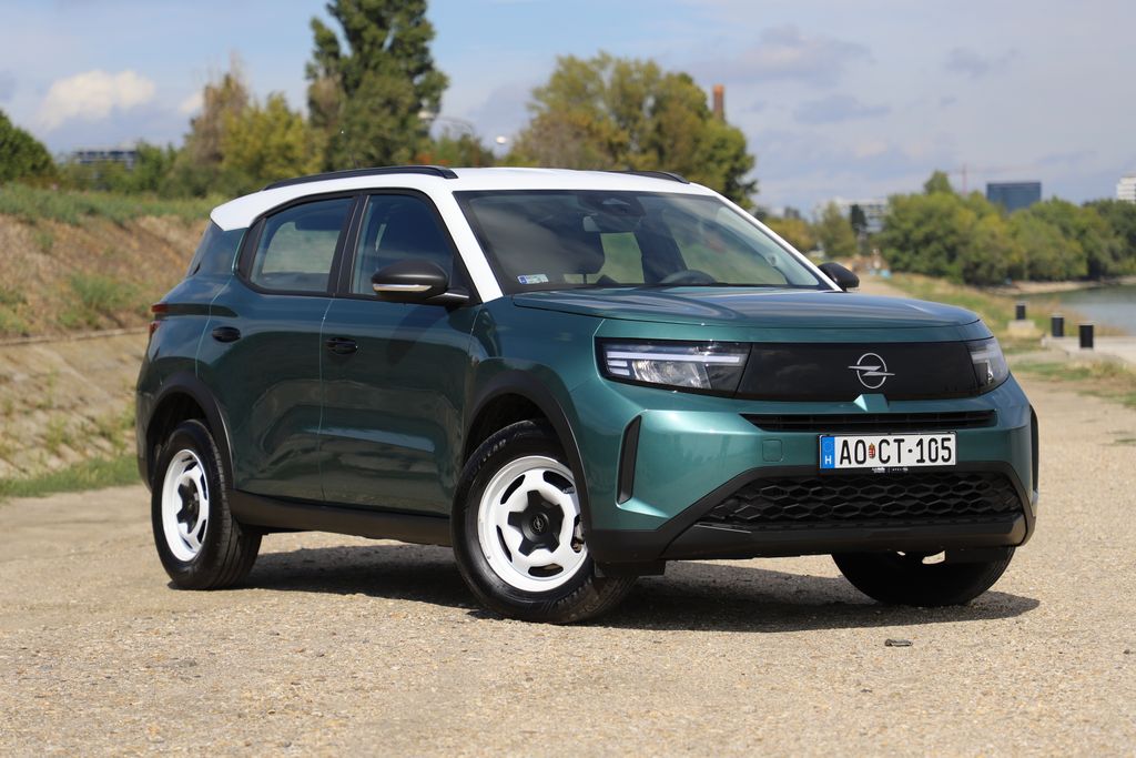 Opel Frontera Hybrid teszt