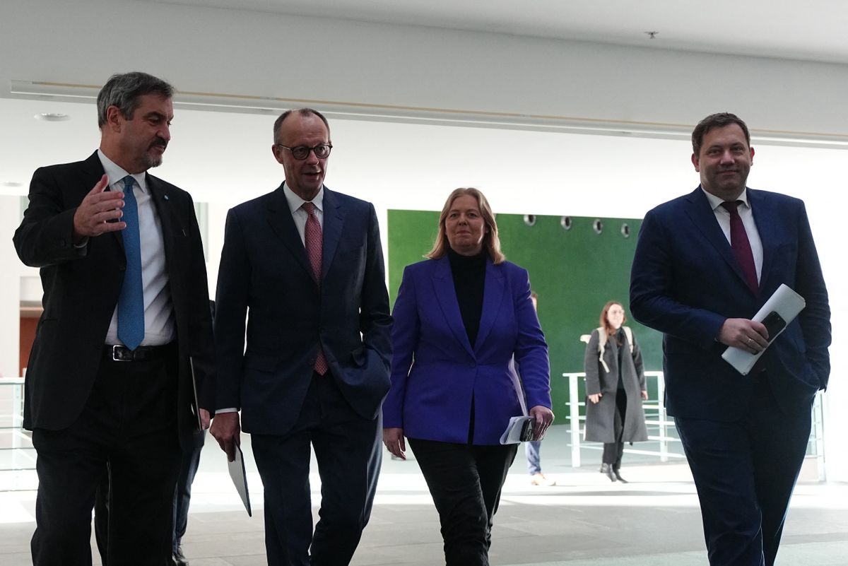 A német kormánykoalíció vezetői hosszan tárgyaltak