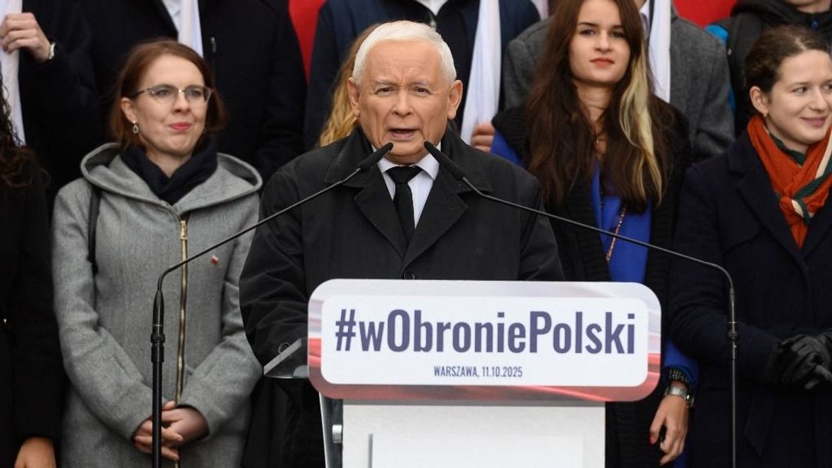 Jaroslaw Kaczynski: érdemes elindulni a Pax Americana új változata, a „fegyverkező demokrácia” irányába