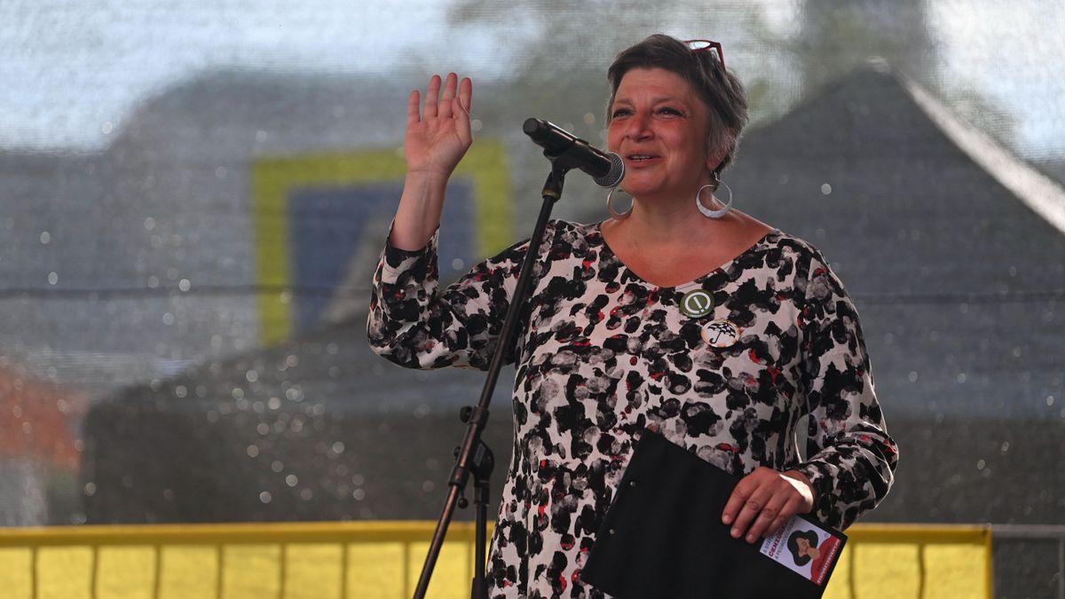 Kúria: jogszerű a polgári engedetlenség miatt kirúgott kölcseys tanárok elbocsátása