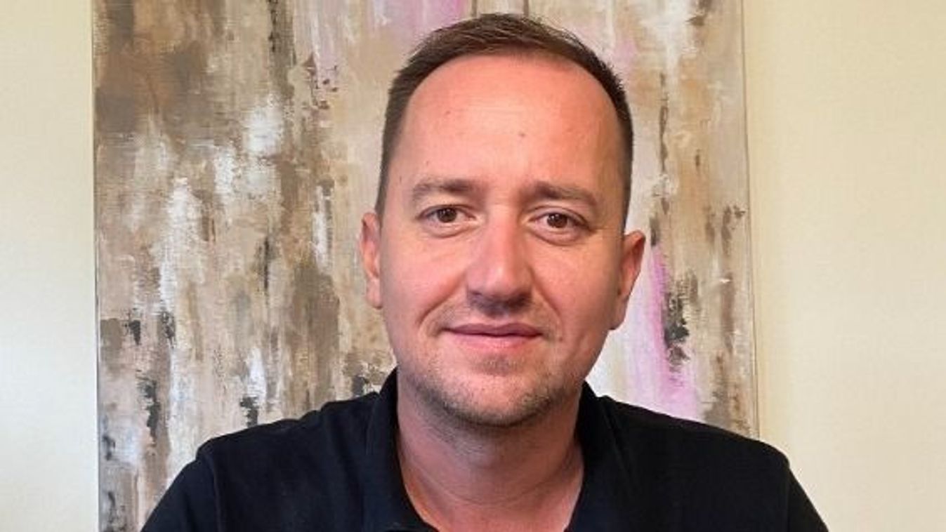 Fehér Attila, a Testbeszéd YouTube csatornaátduományos elemzője