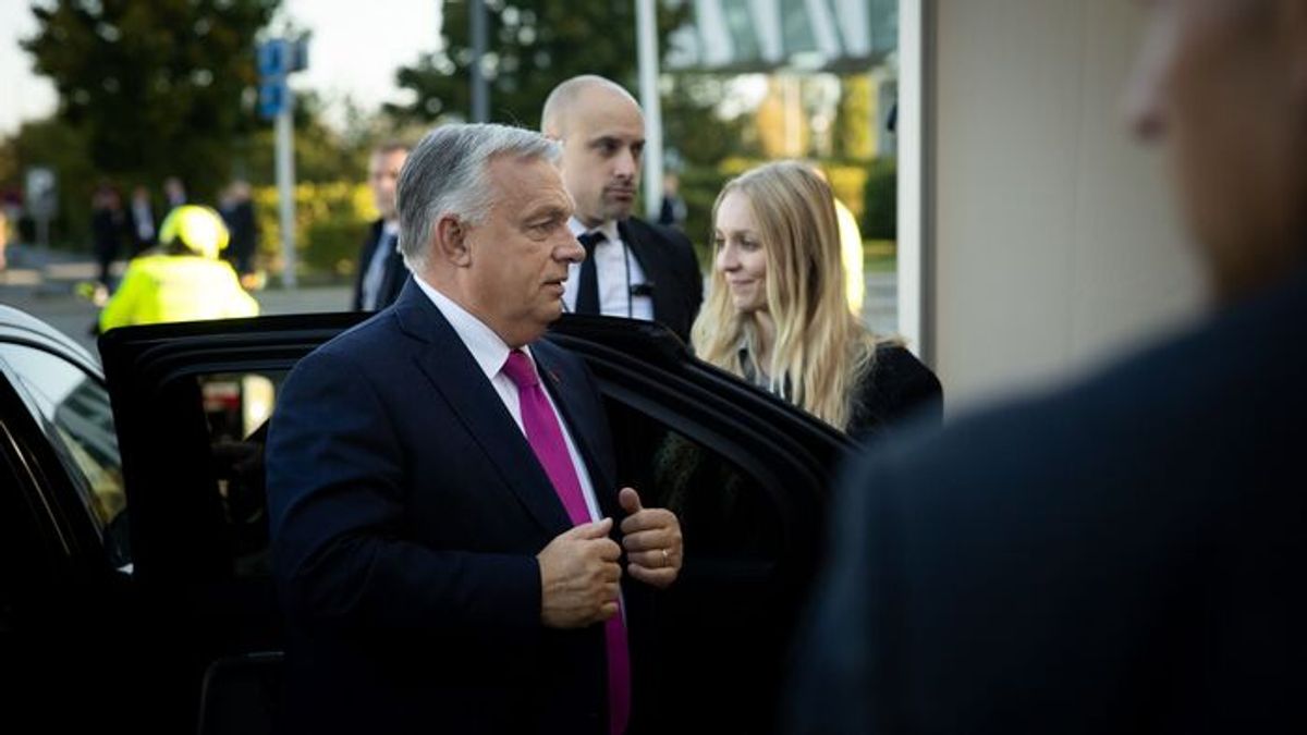 PM Orban: Hungary Alone Wants to Stay Out of the War + Video