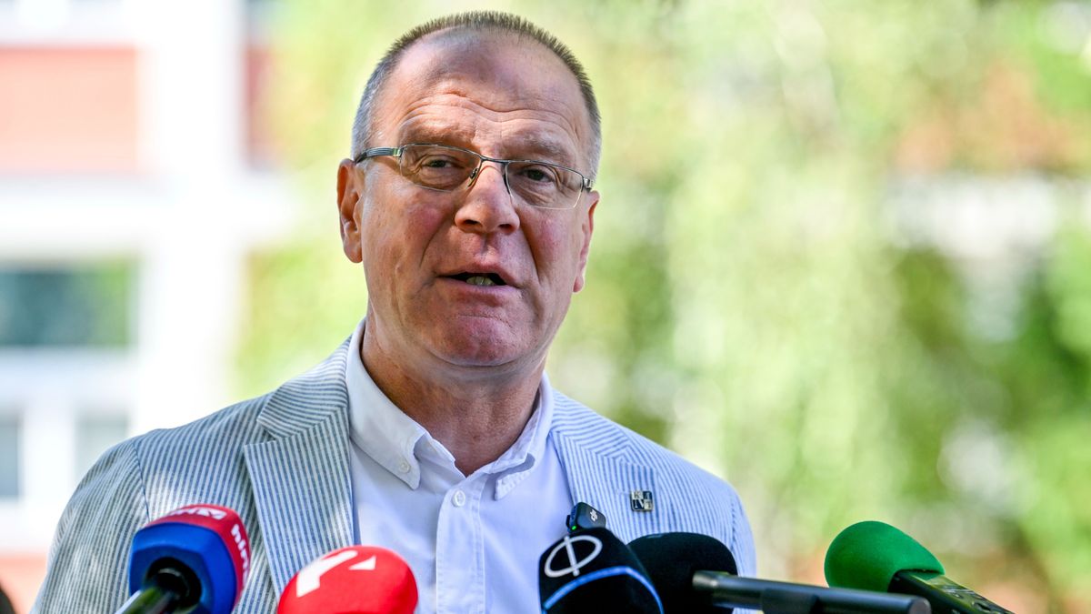 Egyáltalán nem biztos, hogy a Tisza Párt létezik – Navracsics Tibor legalábbis erősen kételkedik