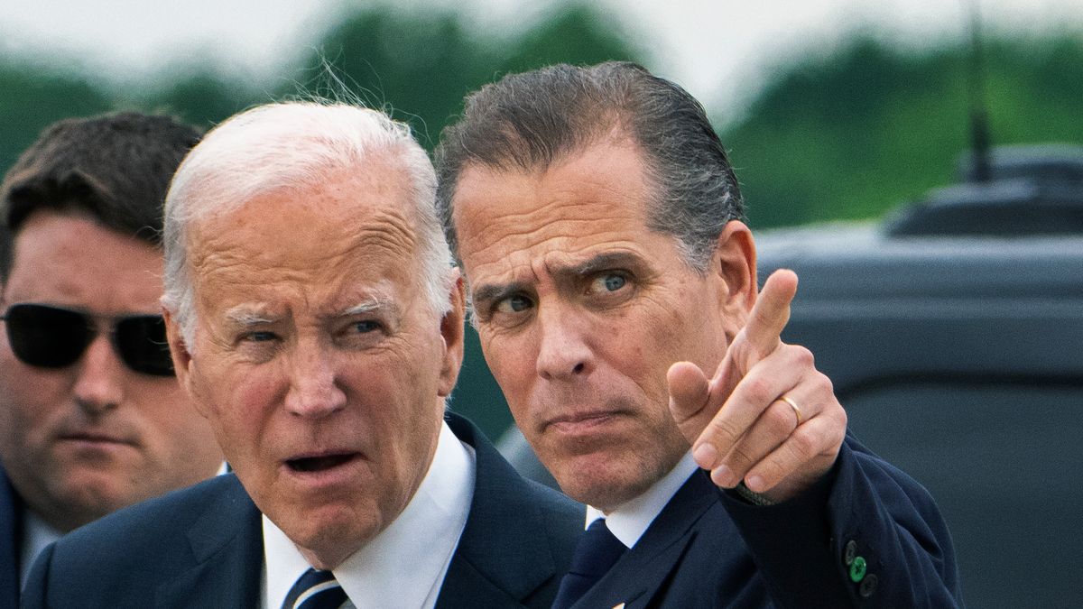 Joe Biden bűnöző fia is feltűnt a Magyarországon letartóztatott ukrán kém mögött
