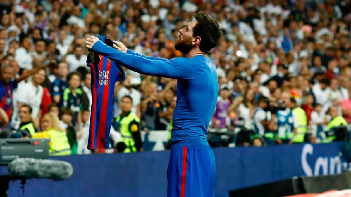 Legendás gólörömök: Lionel Messi legendás gólöröme a Real Madrid ellen lőtt győztes gólja után.