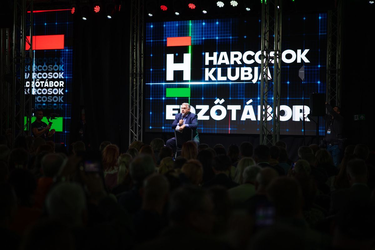 Orbán Viktor Harcosok Klubja edzőtábor Zánka
Fischer Zoltán ?