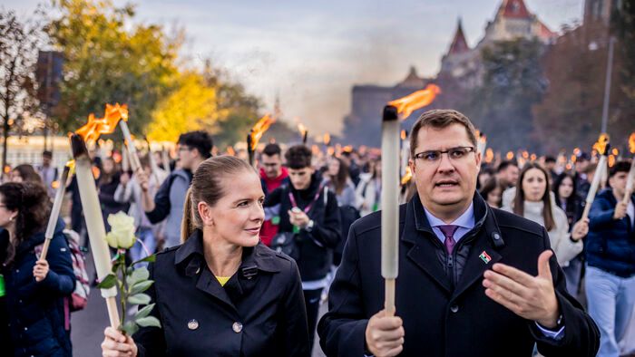 fáklyás emlékmenet 1956-os forradalom október 23.