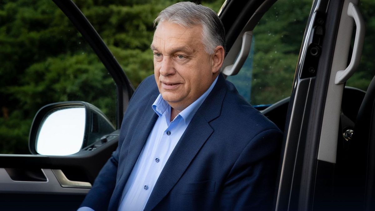 Orbán Viktor: Meccs előtt edzőtábor, kezdünk + videó