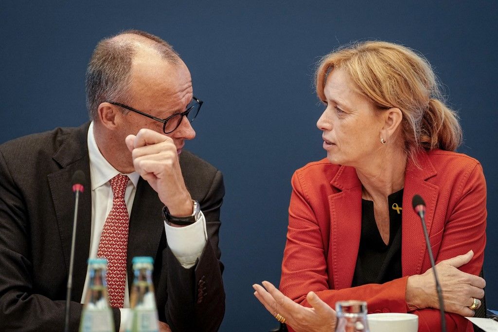 A CDU-s minisztérium pénzt ad az antifának, ami több helyen is terrorszervezetnek lett minősítve