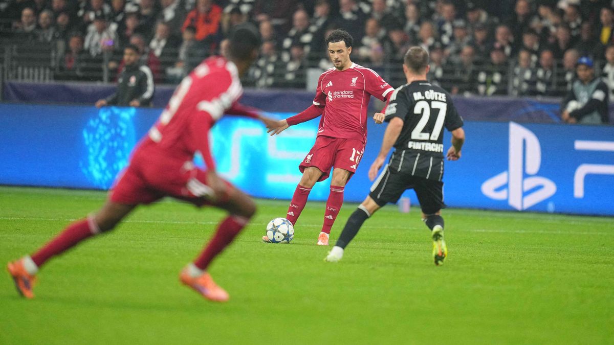 Curtis Jones új Bl-rekordot ért el a Liverpool színeiben.