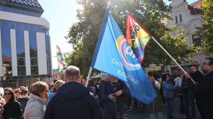pécsi Pride felvonulás