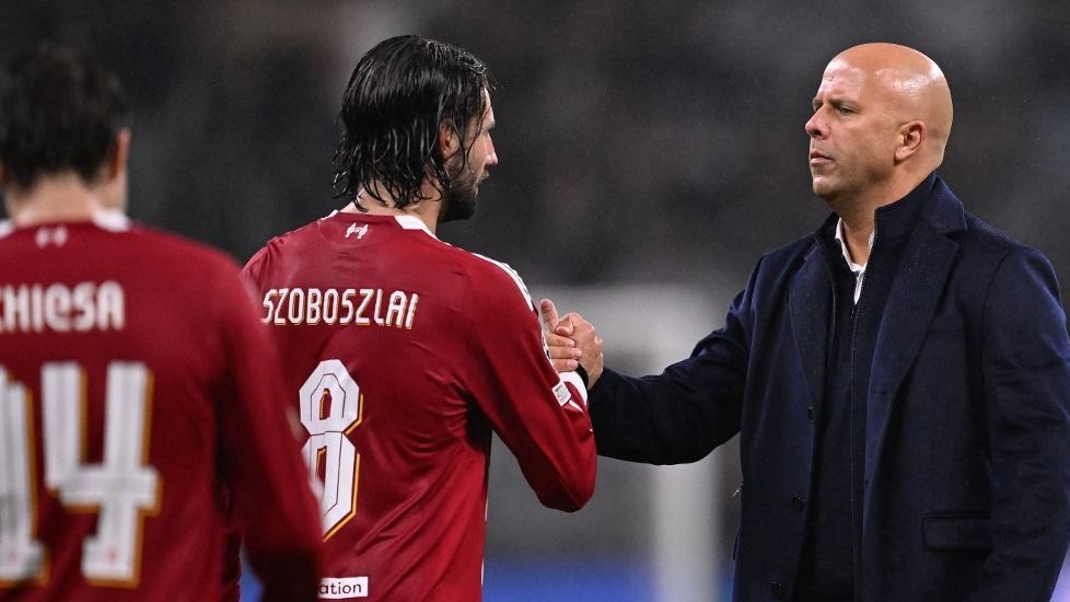 Arne Slot és a Liverpool is nagyon nehéz helyzetben van