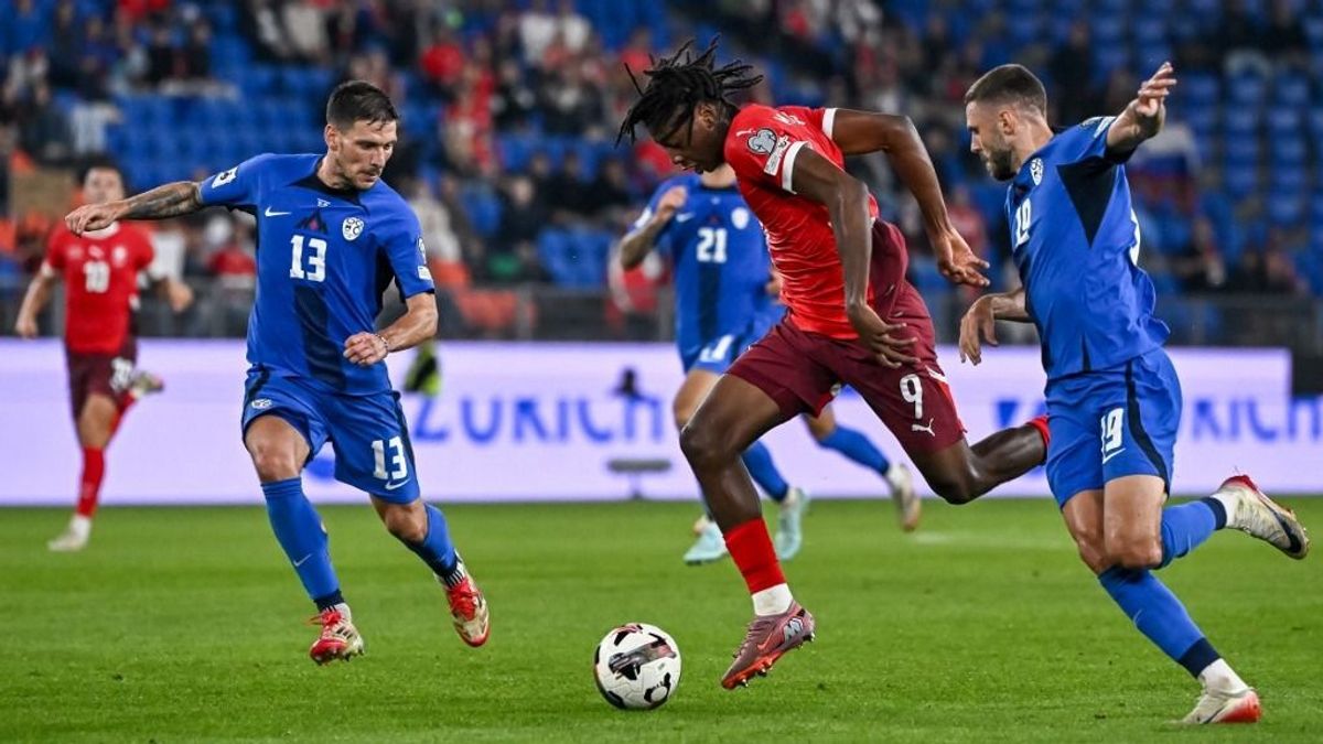 Őrjöngenek a svájciak, hőlámpák és takarók a főszerepben a vb-selejtező előtt